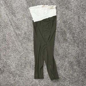 Pinkblush Two-Tone Leggings in Cream and Olive